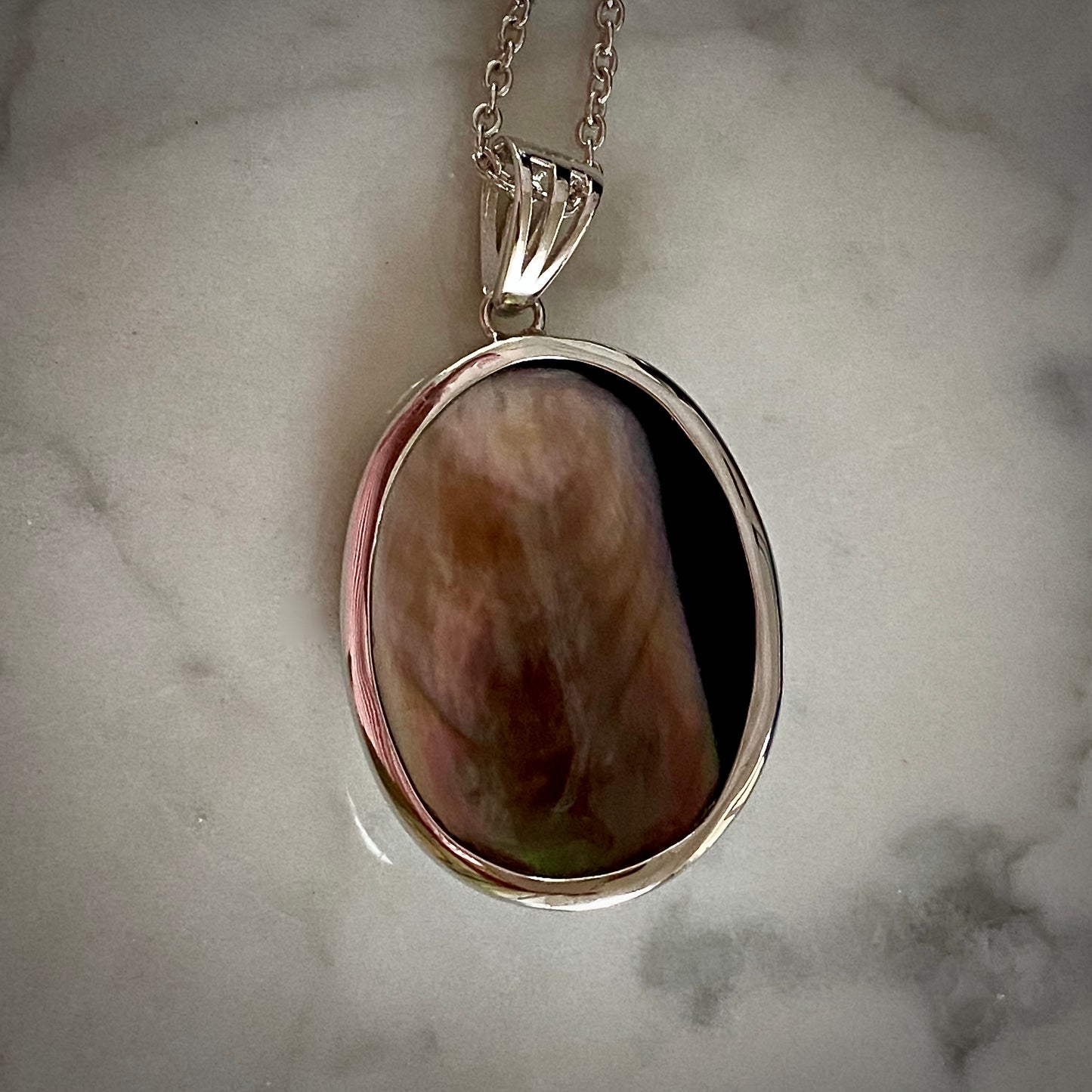 Black MOP lining - black lipped oyster shell / Arpaia Jewelry