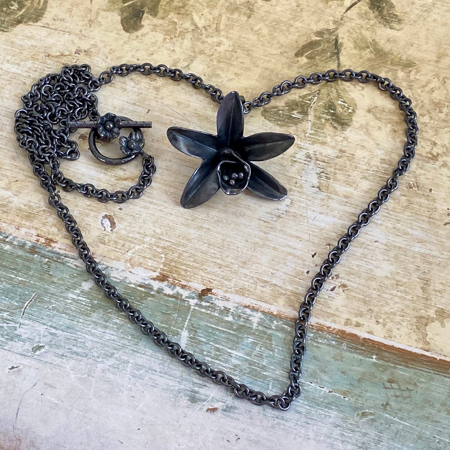 Arpaia Jewelry Daffodil Necklace in Black Fine Silver