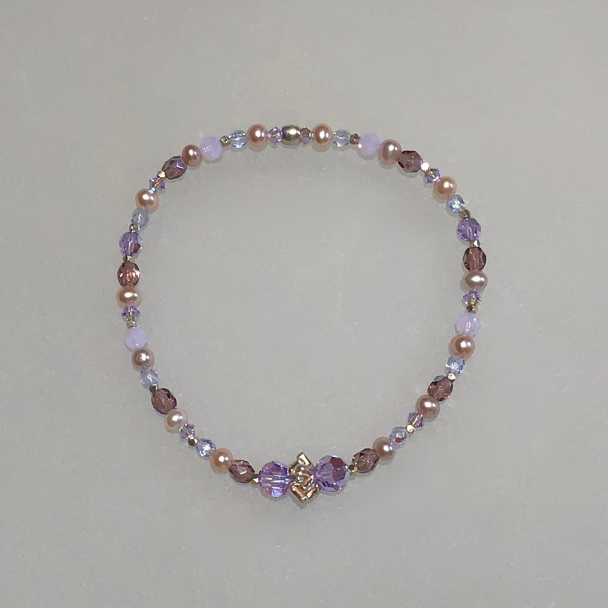 Arpaia 7.25" stretch pink & lavender pearl, glass, crystal bracelet