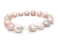 360 Video Arpaia pink nugget pearl stretch bracelet