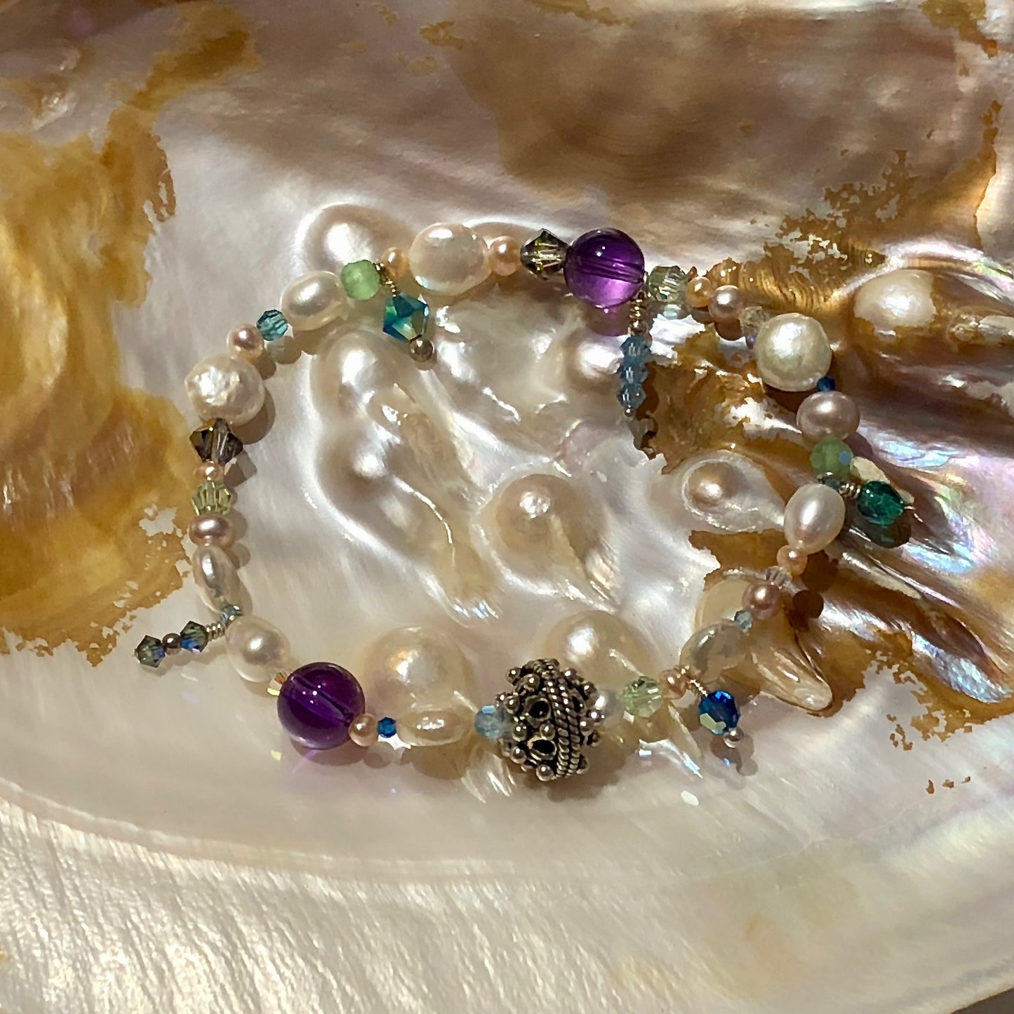Arpaia 7" amethyst pearl stretch bracelet