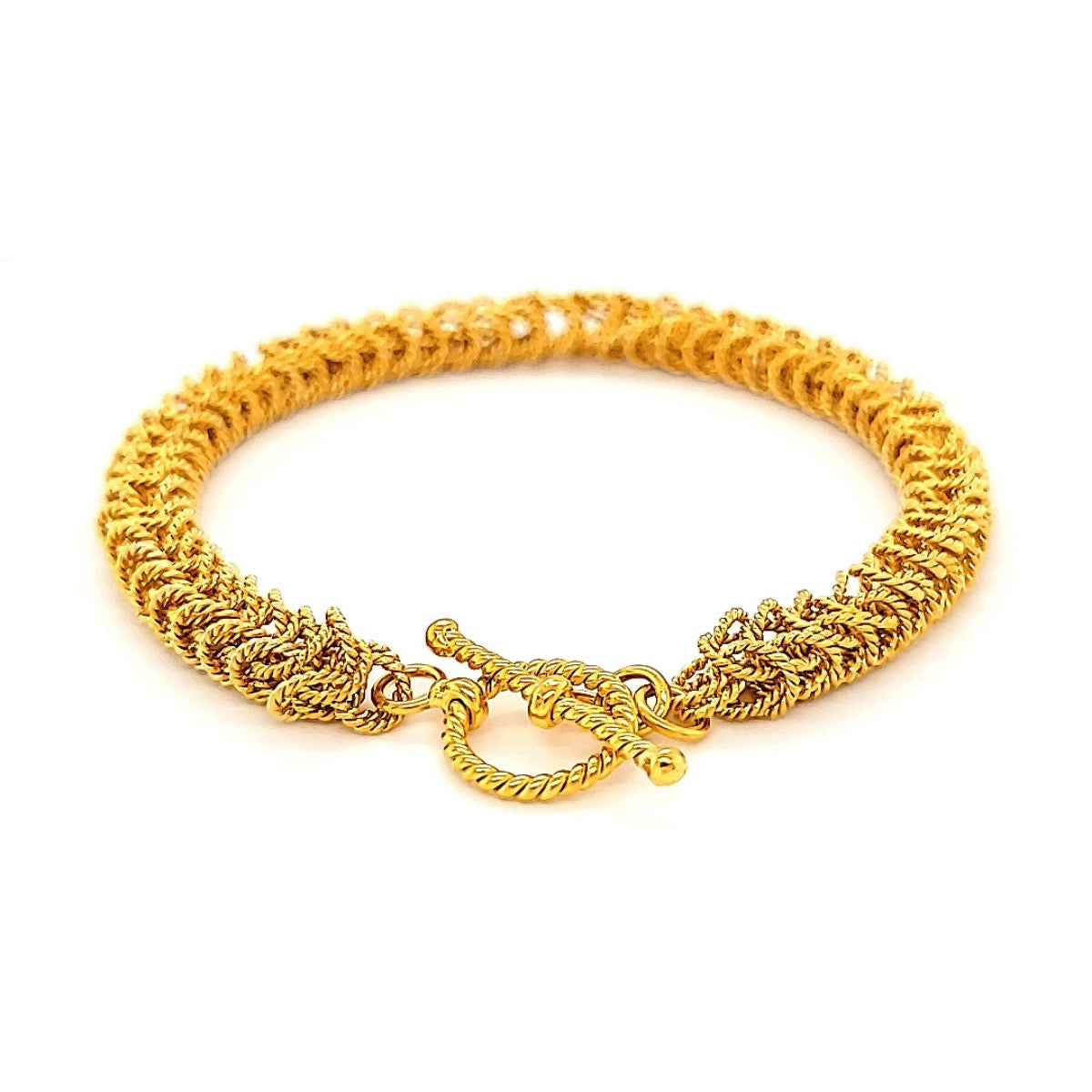 Full layout Vermeil Bellezza Bracelet on white background / Arpaia Lang