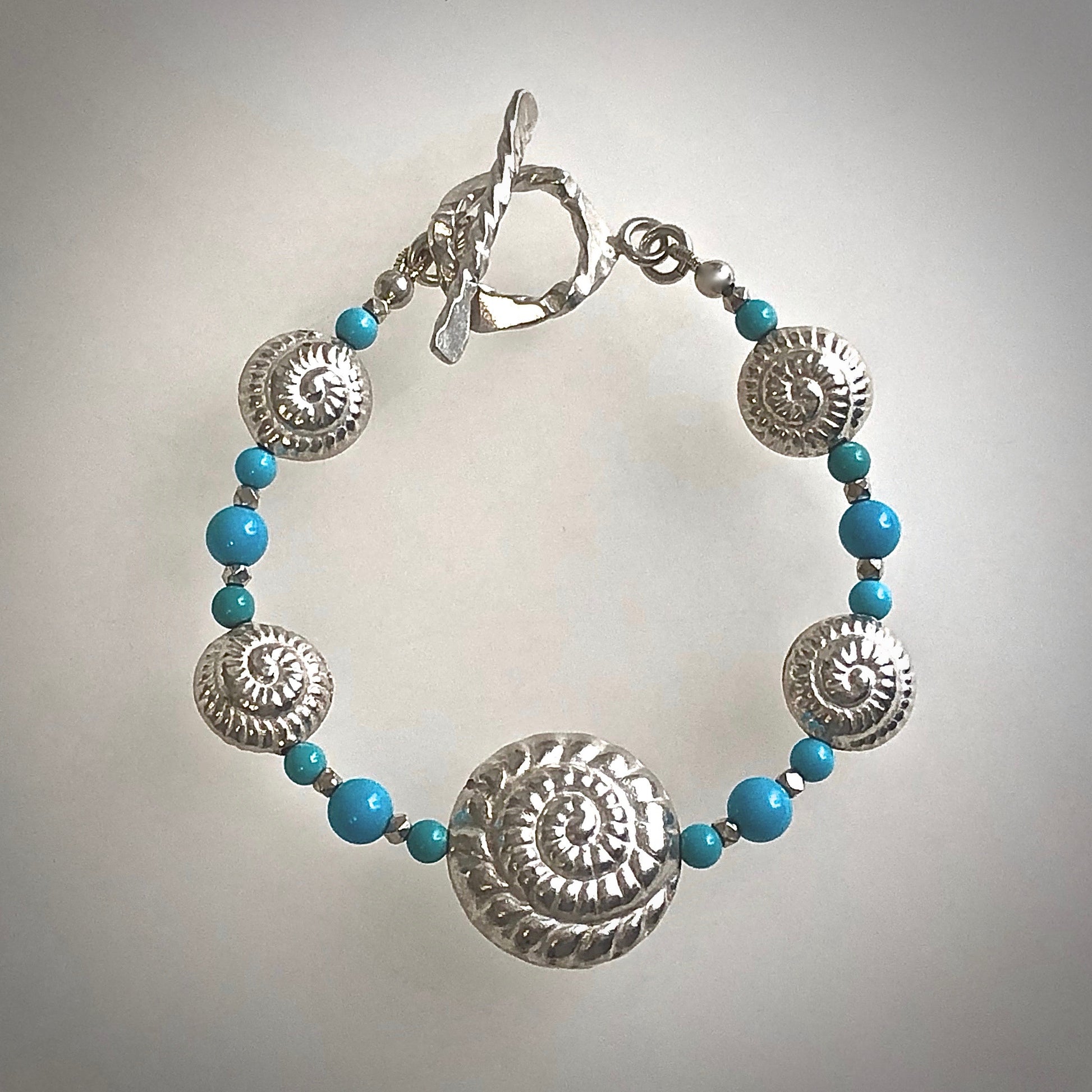 Arpaia turquoise & nautilus shell fine silver bracelet